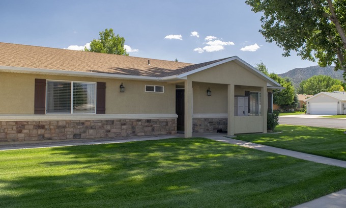 Parowan House | Near Brian Head Ski Resort, National Parks, Bryce, Cedar Breaks and Zion!