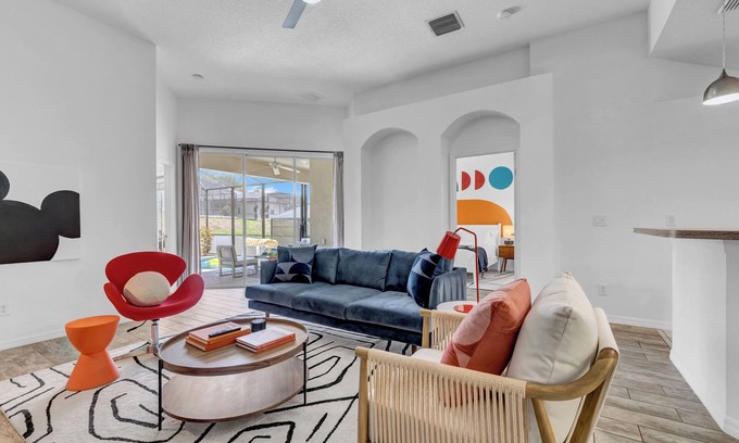 Calabay Parc House | Near Disney & USF - 4BD w/Heated Pool, BBQ & Games