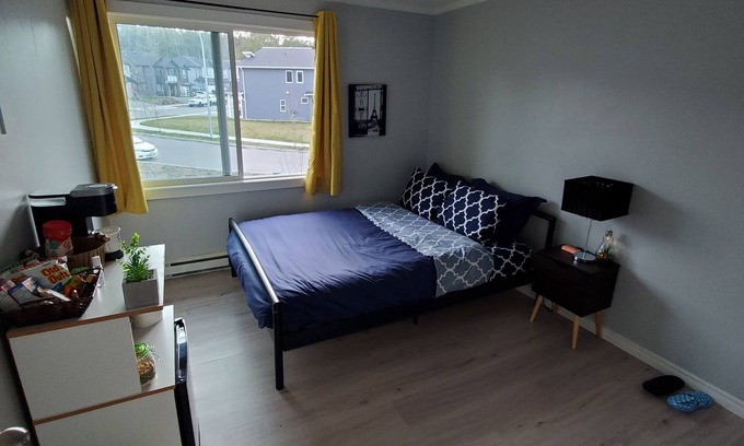 Regional District of Nanaimo House | Near Downtown, Small Breakfast. Welcome to The Relaxation Spot.