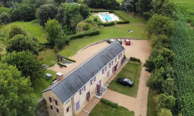 Juigne-sur-Sarthe House | NEAR LE MANS/Family house ATYPIQUE/craft site of the 19th century