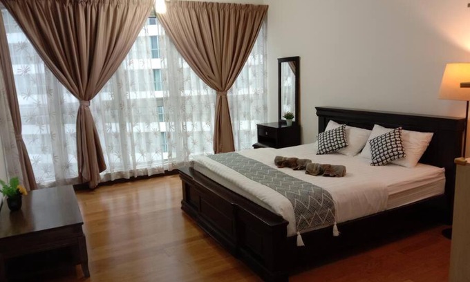 Chow Kit Apartment | Near PWTC, Sogo, 2 Rooms Unit for 5 pax, KLCC View