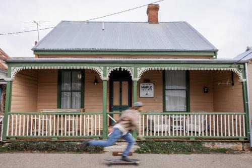 Beechworth House | Ned Kelly’s Marlo Cottage - in the best Beechworth location