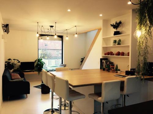 Ypres Apartment | Nelly