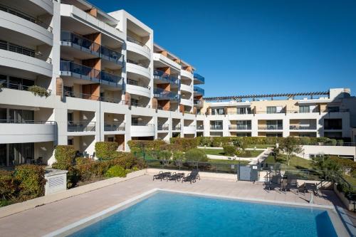 Cros-de-Cagnes Apartment | Nemea Appart Hotel Le Lido Cagnes sur Mer