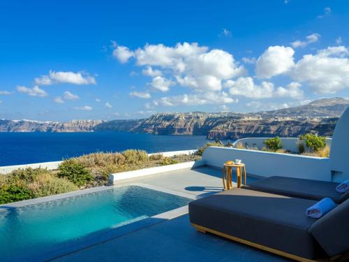 Akrotiri Hotel | Neptune Luxury Suites