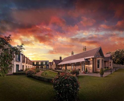 Inverness Hotel | Ness Walk