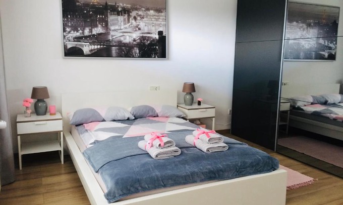 Sulzbach Apartment | NEU! TOP Apartment! 7km Saarbruecken! Terrasse, Garten!