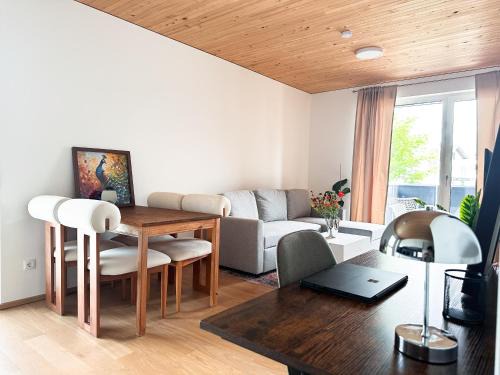 Dornbirn Apartment | Neubau - Business Apartment in Toplage - 24 7 Check-in - WLAN