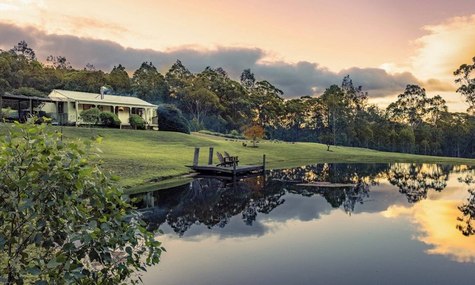 Millfield Cottage | Neudorf Country Retreat Cottage - Go where your dog is welcome