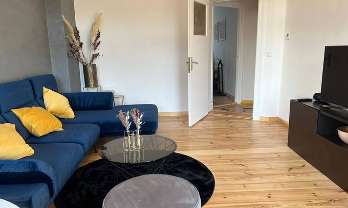 Siemensstadt Apartment | Neue, Sanierte, Modernisierte /komplett Möblierte Wohnung Charlottenburg/Berlin