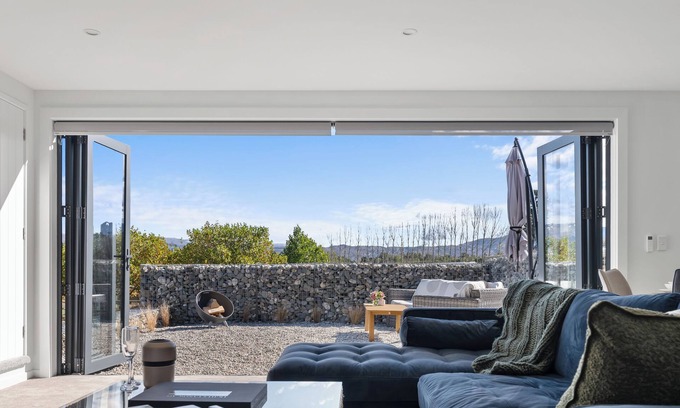 Clyde House | Nevis Suite Kaihanu Lodge | Luxury Cottage nr Clyde NEW 2025