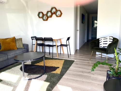 Waihi Beach Apartment | New 2 bedroom unit close to Beach and Village