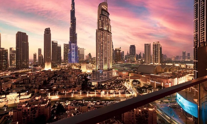 Downtown Dubai Apartment | New 2B | Burj Khalifa | Dubai Mall | 2 Pools | Gym
