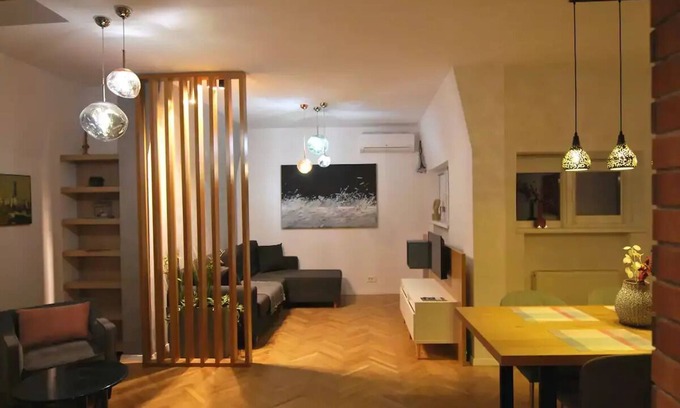 Bucharest City-Centre Apartment | NEW 3 Room Apartment in Berindey Villa, University Square - City Centern