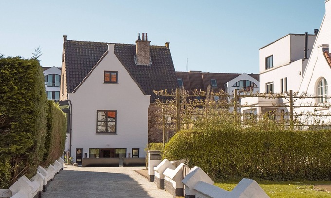 Duinbergen Apartment | New apartment with garden, terrace, free parking in Duinbergen by the sea