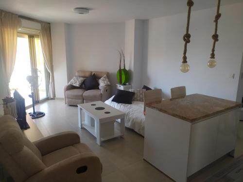 Cala Apartment | New Bali 32-Edificio Zamora