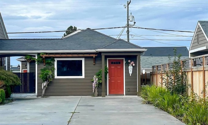 Sequim House | New! Charming 1-Bedroom ADU Near Downtown Sequim