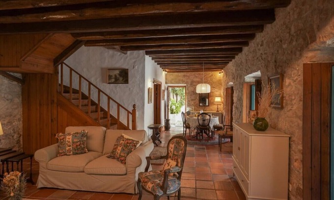 Almocageme Cottage | (NEW) Charming Cottage in Almoçageme