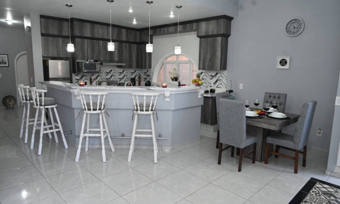 Zamora House | New “comfortable family home”