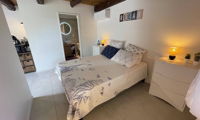 Sainte-Alauzie Apartment | New cosy gîte with swimming pool in the south of the Lot