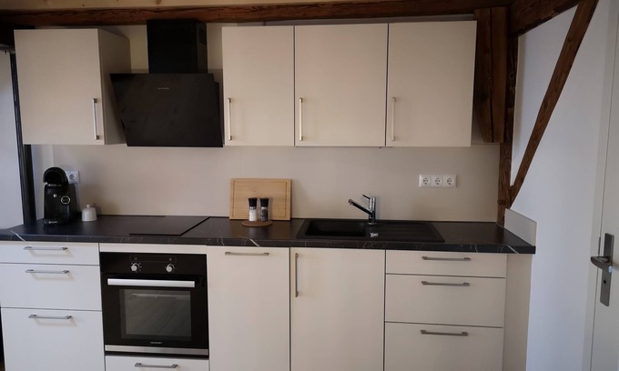 Windach Apartment | New, cozy vacation apartment. Only 2 km walk to the beautiful Ammersee.