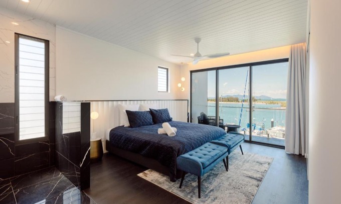 Nelly Bay House | NEW! Dacha on Maggie No#2, Unrivaled Island Luxury