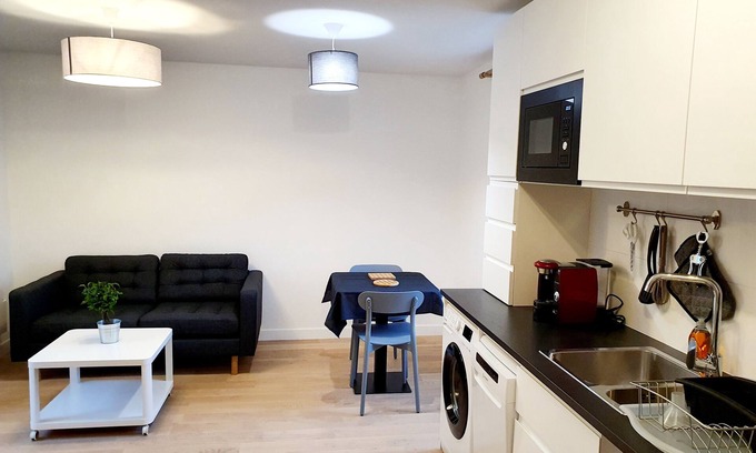 Chatres House | New, fully-equipped gîte