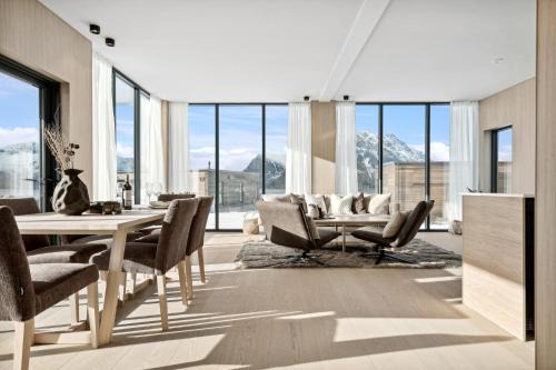 Vagan House | New high end cabin, Lofoten