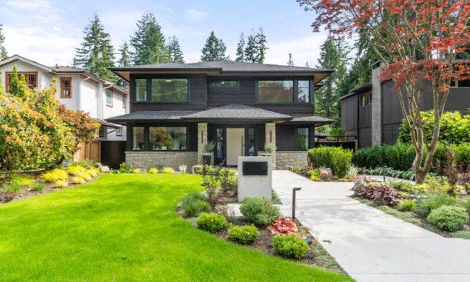 Pemberton Heights House | New Home in North Vancouver's Prime Location
