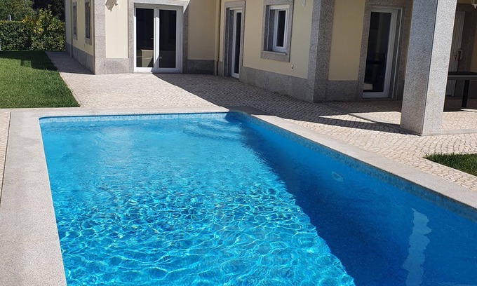 Lagoa de Albufeira House | New house 100 metres from the beach in LAGOA DE ALBUFEIRA
