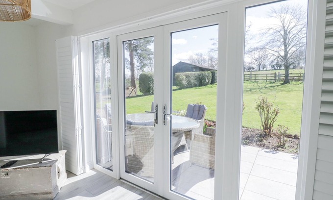 Weston under Wetherley Cottage | NEW HOUSE FARM, pet friendly, character holiday cottage in Cubbington