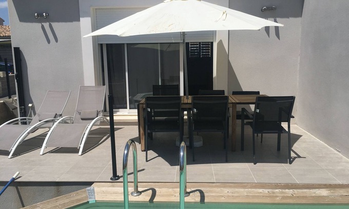 Clarensac House | New house with swimming pool for holiday rental in Vaunage