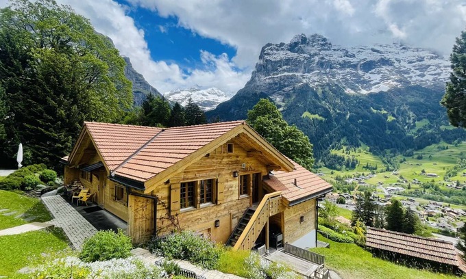 Grindelwald Ski Chalet | New in Grindelwald-Chalet Caramelle, Top of Grindelwald