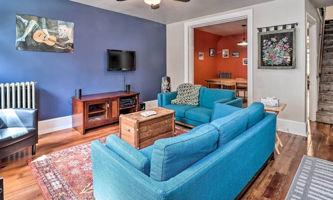 Ashfield House | NEW! Lehigh Gorge Townhome in Downtown Jim Thorpe!