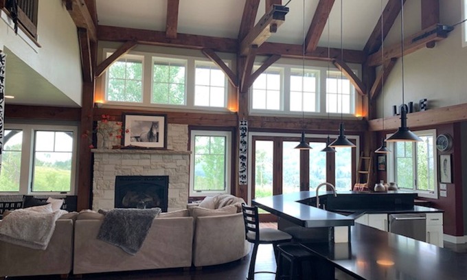 Silverthorne House | NEW LISTING! Home backed by Nat Forest, close to 6 ski areas & amazing views!