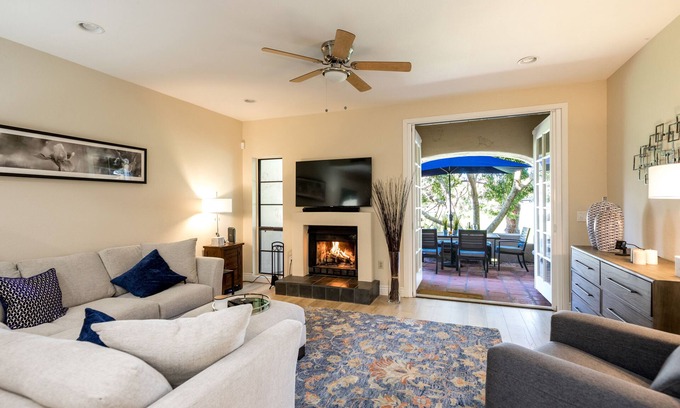 Biltmore Courts House | New Listing Luxury Townhouse in the Biltmore Estates on the golf course .