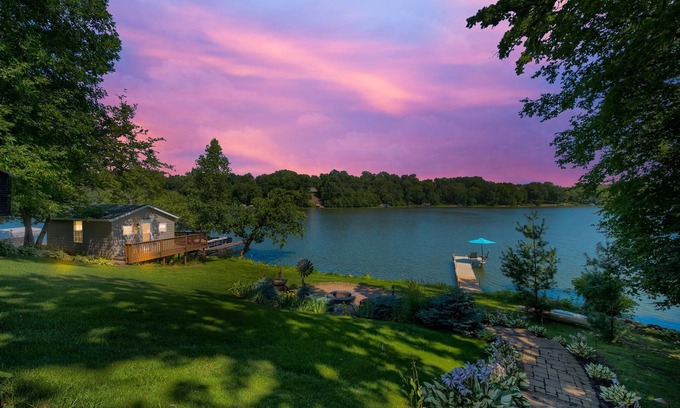 South Haven Cabin | NEW LISTING - Retreat to this Peaceful Family Lake Marie Cabin