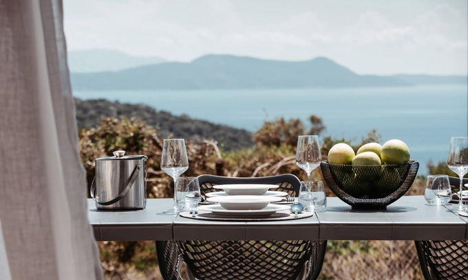 Katomerion Villa | NEW! Luxurious, pool, views, Mesogi villa M