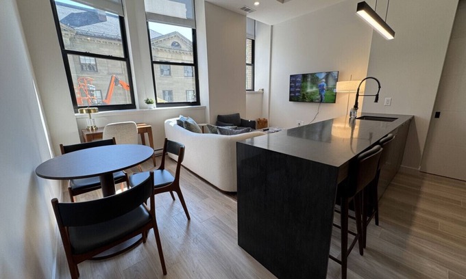 Downtown Halifax Apartment | *NEW Luxury 2B/1B Downtown Halifax