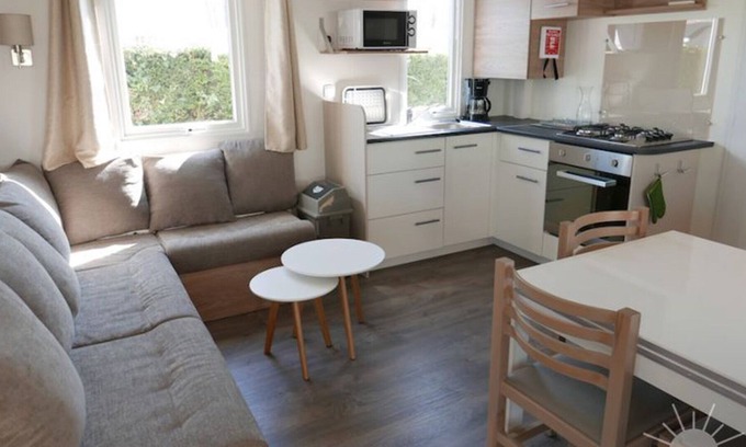 Condrieu House | New Mobilhome Comfortable air-conditioned with covered terrace