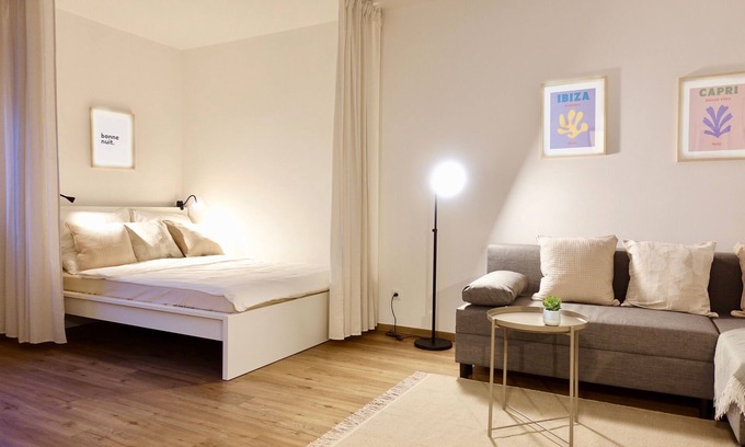 Moselweiss Apartment | ★NEW★ Modern apartment | close to the city | parking space