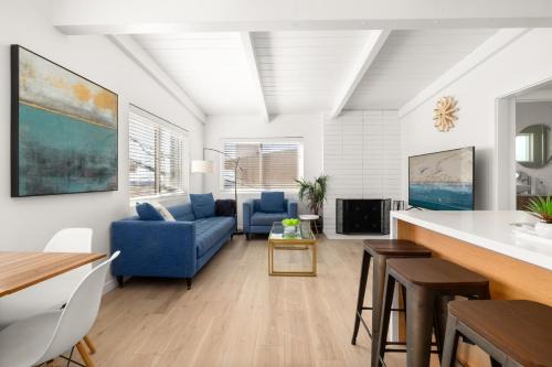 El Porto House | NEW! Ocean View Mid-Century Modern Beach House