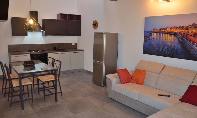 Santa Lucia House | New on Homeaway- totally renovated and air-conditioned independent house