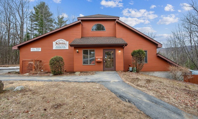 North Creek House | NEW! Peaceful Valley 72I - A Cozy Mountain Retreat by The Summit at Gore Mountain