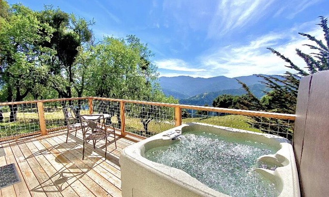 Carmel Valley House | New! Soak in a Private Hot Tub while you Enjoy the Mountain Views