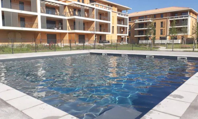 Grand Sud Apartment | New studio with garden, in residence with swimming pool