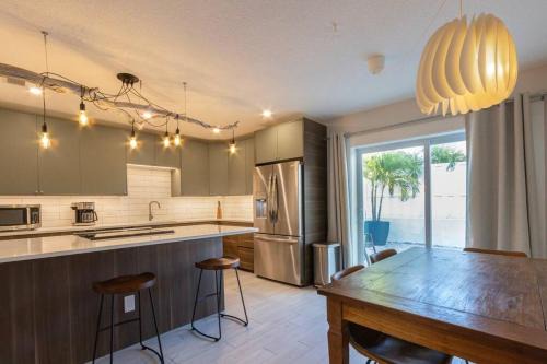 Horton Shores House | NEW! Stylish & Cozy Sea Grape near Beach & Flagler