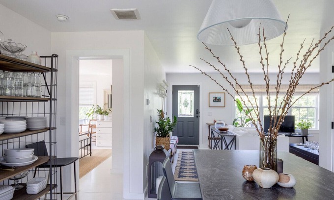 Hudson House | NEW: Sublimely Chic in Hudson w/ AC, Pet Friendly!
