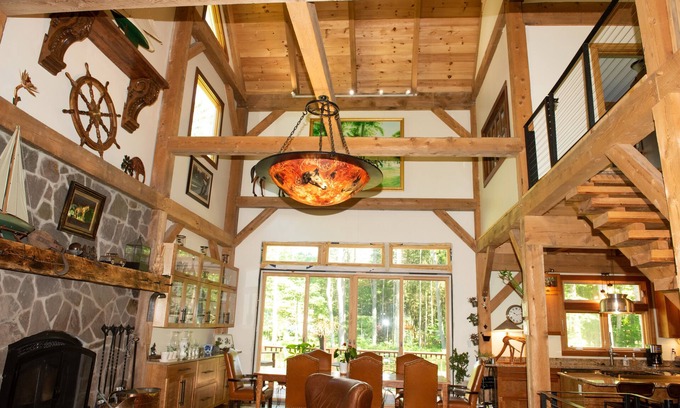 Middle Grove House | New timber frame home with open floor plan on 2.5 acres just 6 mi. from Saratoga