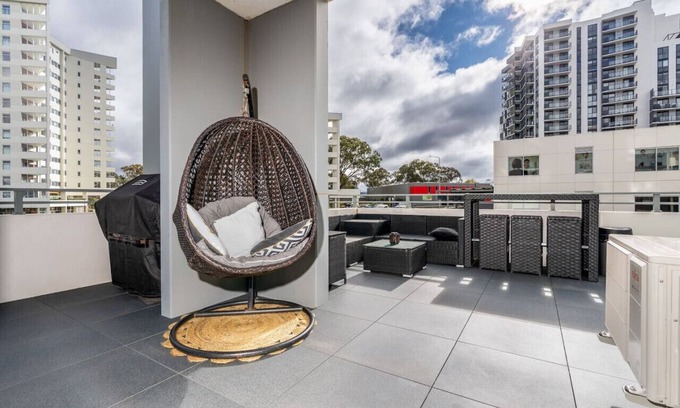 Gungahlin Apartment | New to VRBO: 2BR Apt in the heart of the Gungahlin Town Centre!